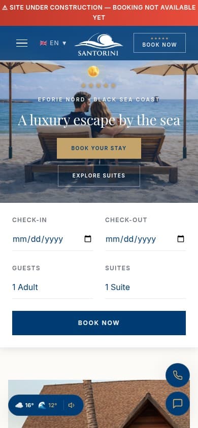 Hotel Santorini, Hotel pe malul mării